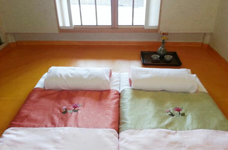 Okyeon Jeongsa Bed and Breakfast Andong Exteriör bild